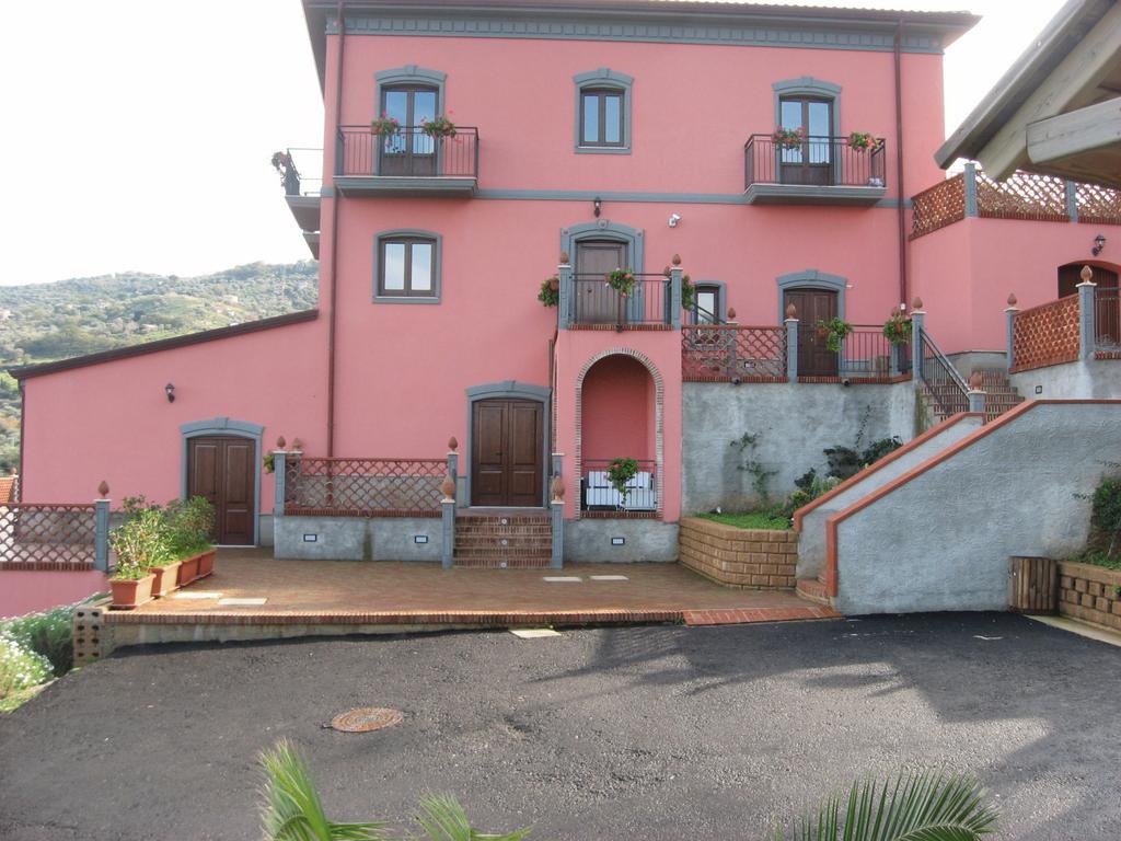 Red Hotel Sant'Elia Сант'Агата-ді-Мілітелло Екстер'єр фото
